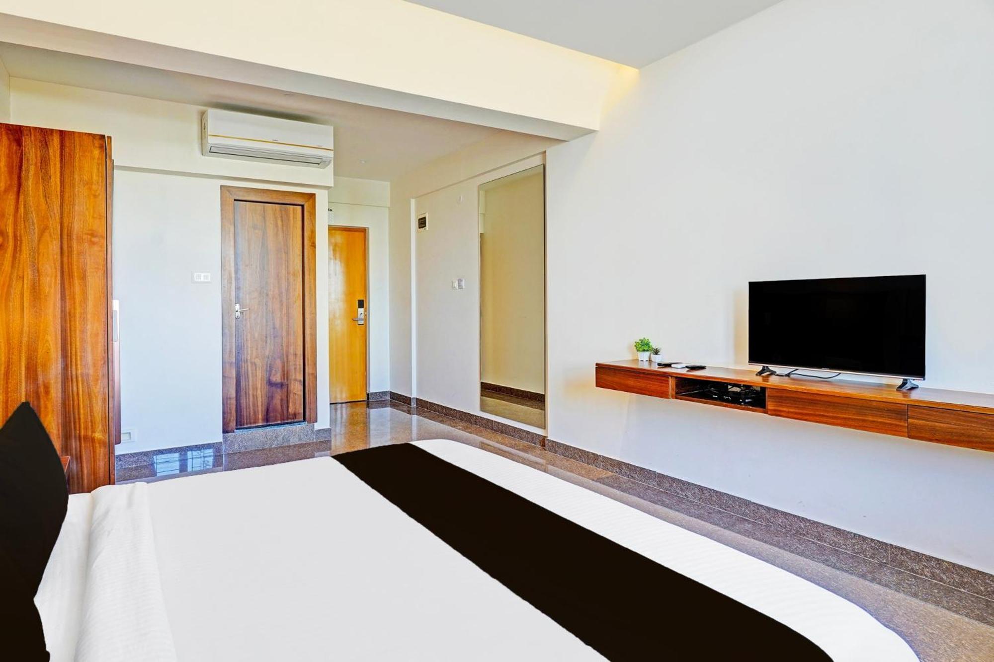 Super Townhouse Oak Electronic City Formerly Hotel Trubell Kammasandra Zewnętrze zdjęcie